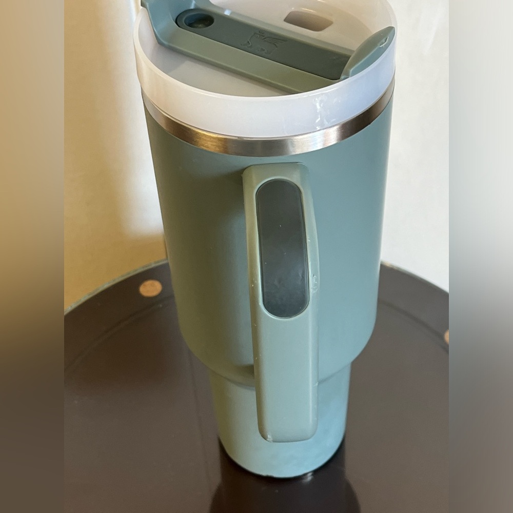 Stanley Sage Travel Tumbler with Handle - Picture 3 of 9